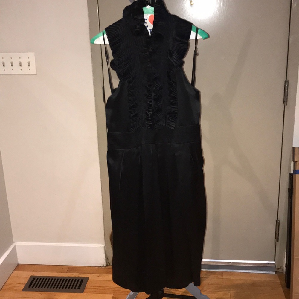 BCBGMaxAzria Black Sleeveless Ruffled Front Midi Dress